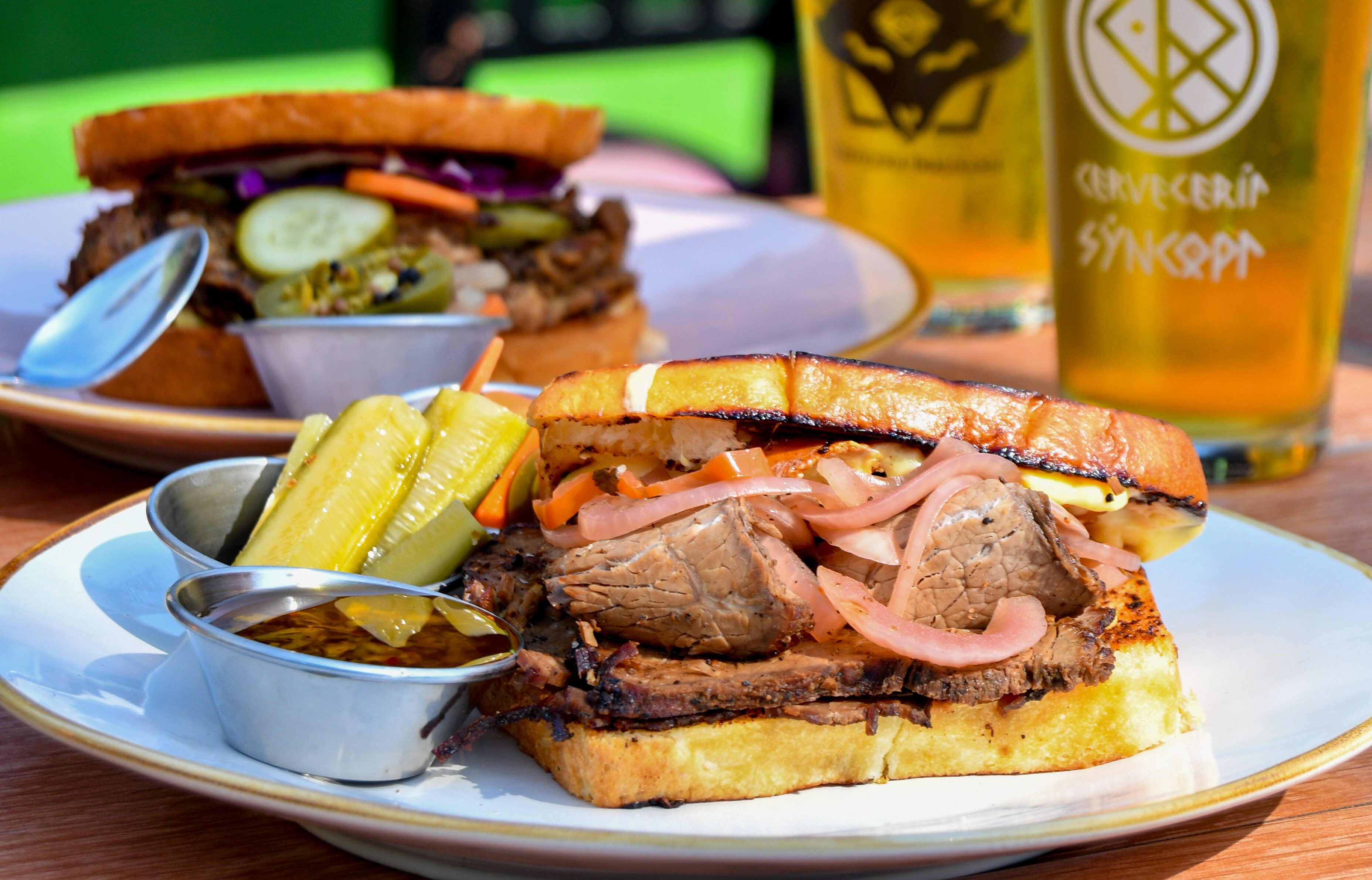 Casa Verde Cocina: donde la buena comida se encuentra con la buena cerveza